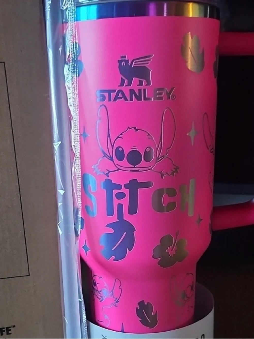 New!  Stanley Pink Stitch Insulated Travel Tumbler with Handle 40 oz - Picture 3 of 4